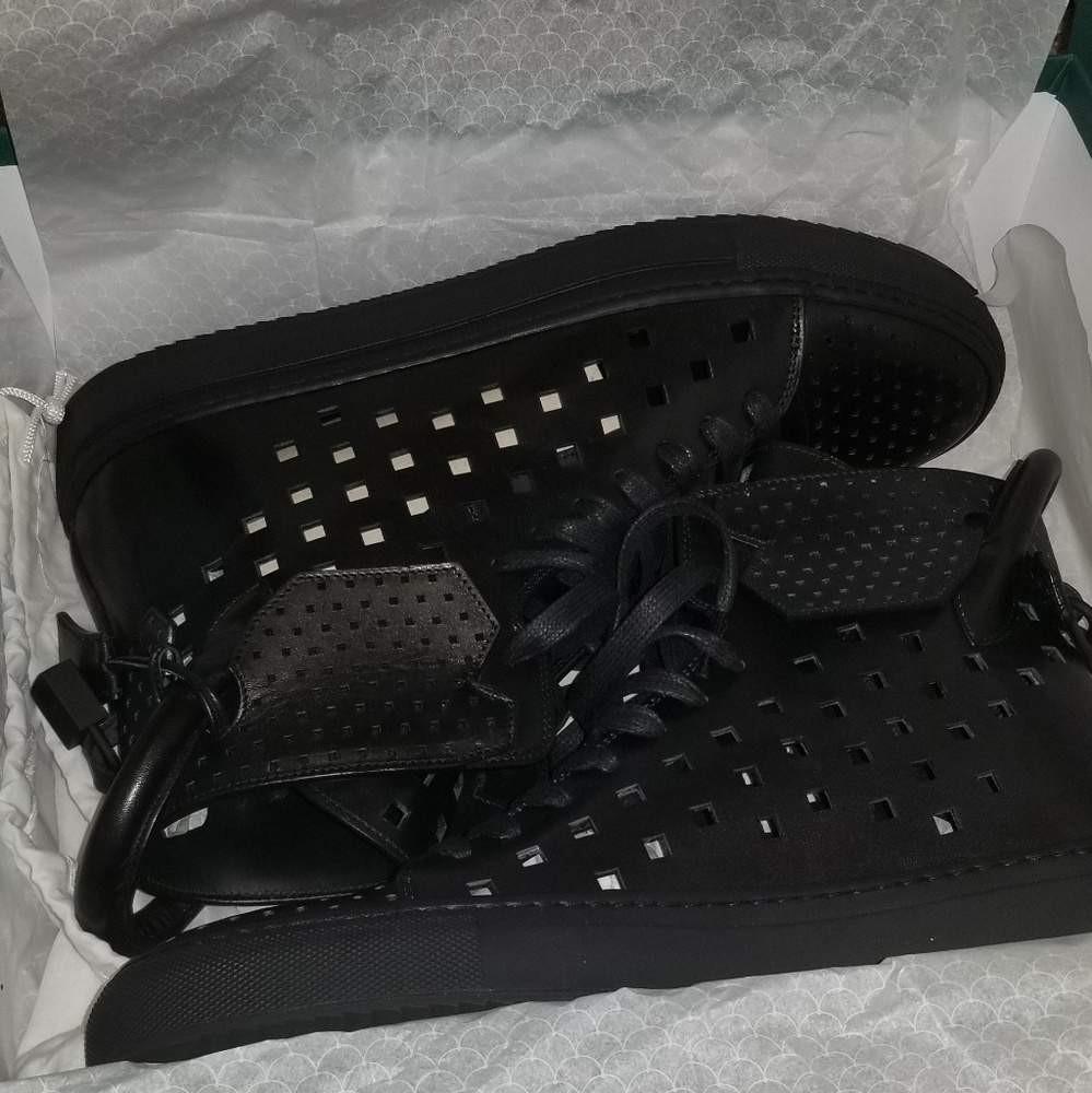 Men'S 125Mm Perforated Leather High-Top Sneaker, B